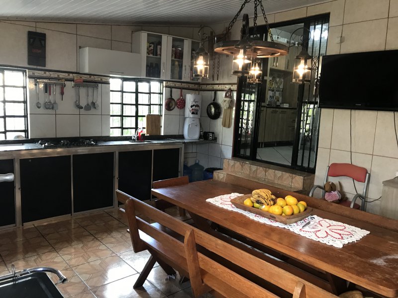 Casa à venda Maringá com 220m² e 4 quartos por R$ 350 - 1751215864-7a3b272d-d667-4d07-b9cb-762bb4bbd415.jpeg