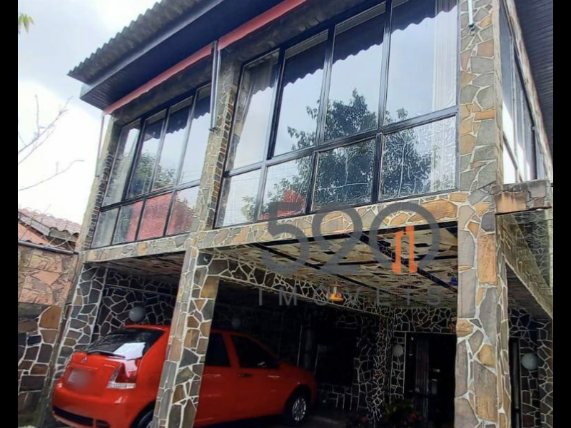 Casa à venda Maringá com 220m² e 4 quartos por R$ 350 - 1874965569-809d2720-587d-46d8-a5a9-0c44420e40e8.png