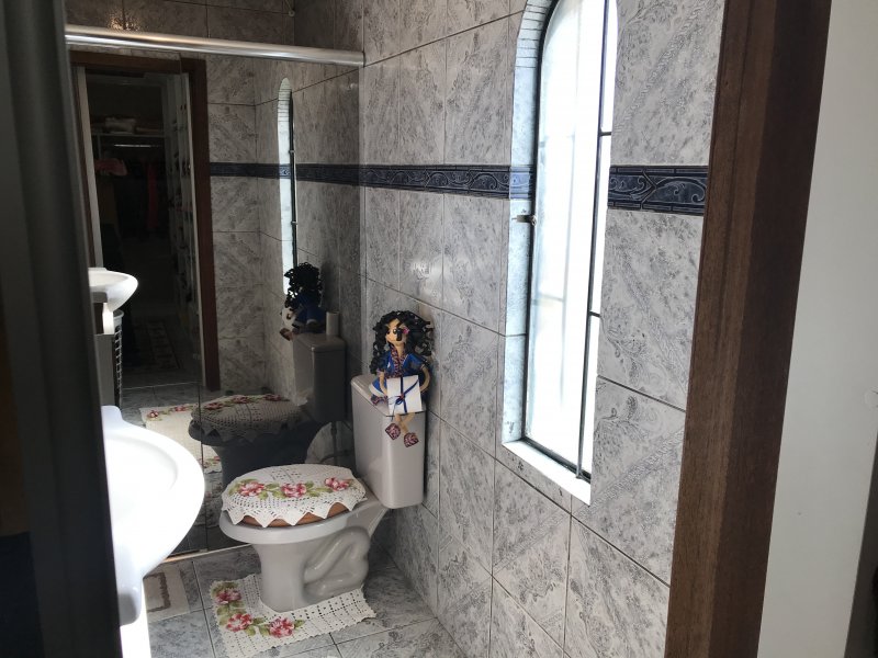 Casa à venda Maringá com 220m² e 4 quartos por R$ 350 - 338242784-813da2ec-815d-41f1-82a7-6d6e0e4ac166.jpeg