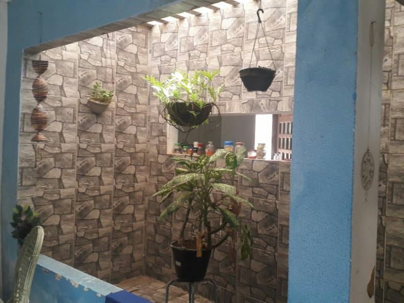 Casa à venda Santa Lúcia  com 120m² e 3 quartos por R$ 285.000 - 1848012578-d215d2ac-65a3-487d-880f-c62cf0ccad5b.jpg