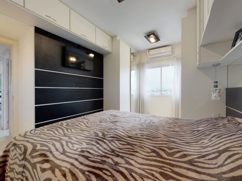 Apartamento à venda Partenon com 90m² e 2 quartos por R$ 430.000 - 747697779-9-suite.jpg