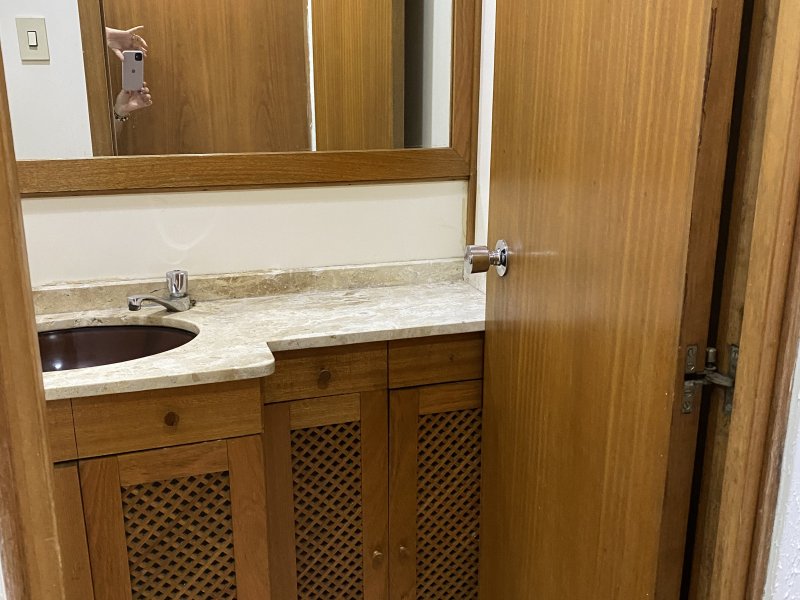 Comercial à venda Centro com 65m² e 1 quarto por R$ 300.000 - 1050279238-16c92de3-f19d-445d-a60d-4e3a54211db5.jpeg