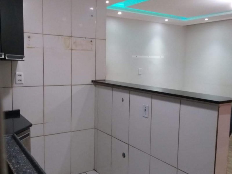 Apartamento à venda Cidade Tiradentes com 47m² e 2 quartos por R$ 70.000 - 1282239277-img-20200203-wa0137.jpg
