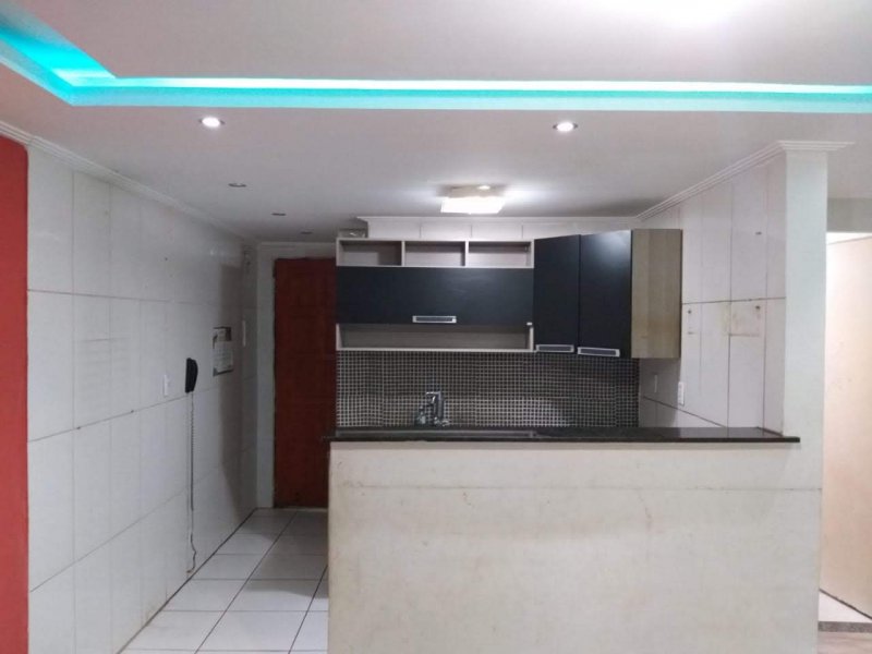 Apartamento à venda Cidade Tiradentes com 47m² e 2 quartos por R$ 70.000 - 483142770-img-20200203-wa0124.jpg