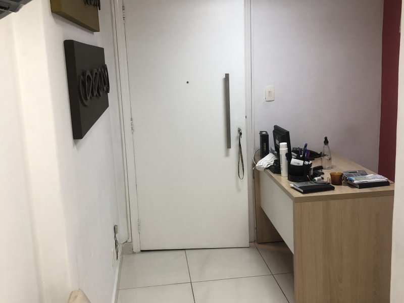 Comercial à venda Copacabana com 40m² e  quartos por R$ 350.000 - 32202790-img-2114.JPEG