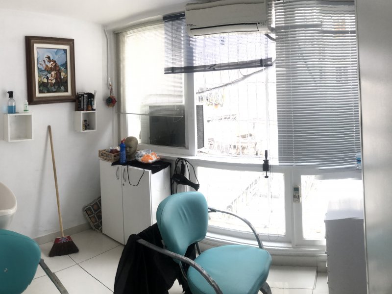 Comercial à venda Copacabana com 40m² e  quartos por R$ 350.000 - 820297847-img-2101.JPEG