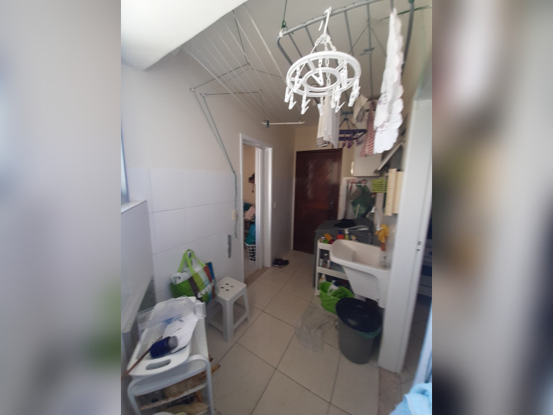 Apartamento à venda Costa Azul com 97m² e 3 quartos por R$ 380.000 - 16050250781481013785732161628661.jpg