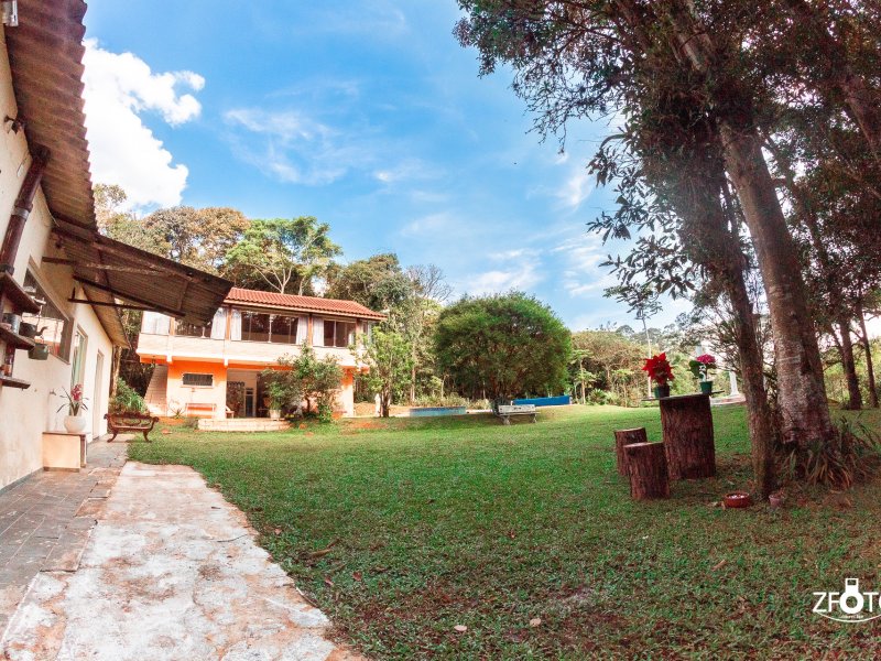 Chácara à venda Finco com 600m² e 3 quartos por R$ 1.400 - 977142740-chacara-polonesa-153.jpg