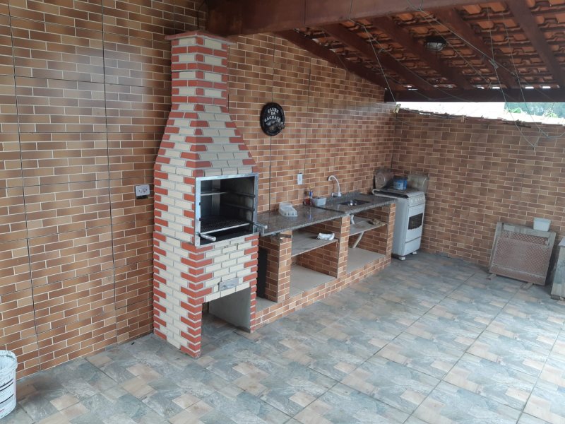Sítio à venda Sertaozinho com 4200m² e 2 quartos por R$ 390.000 - 1861937286-churrasqueira.jpg