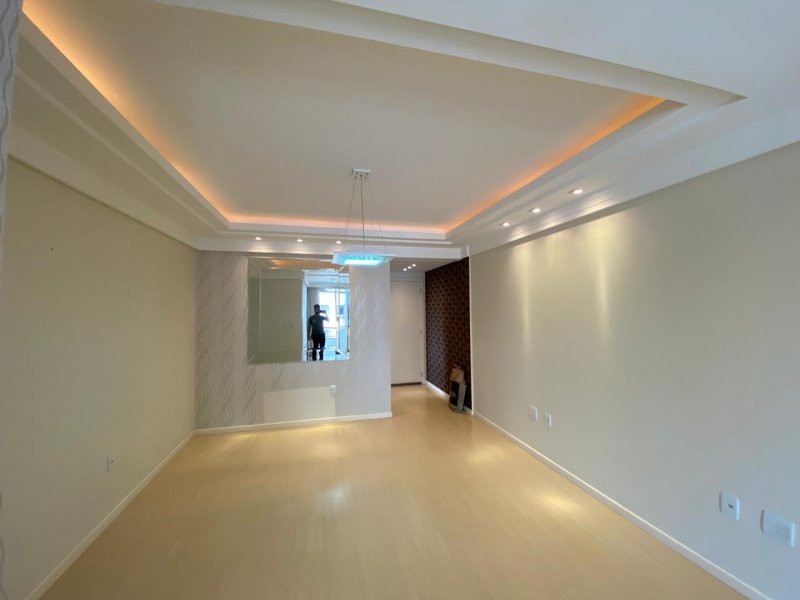 Apartamento à venda Centro com 106m² e 3 quartos por R$ 590.000 - 456739416-whatsapp-image-2020-11-10-at-14.jpeg