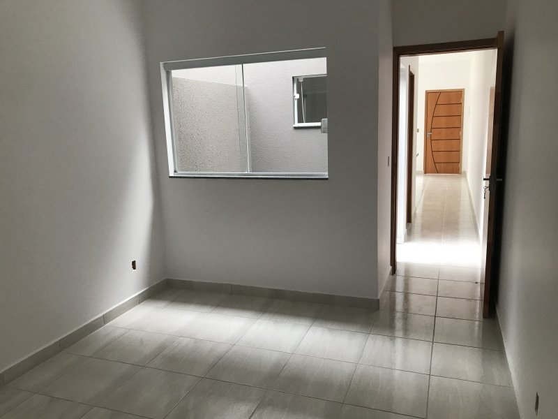 Casa à venda jardim santa marta com 38m² e 1 quarto por R$ 140.000 - 471874801-195de7c2-b77e-4d52-ac56-fc44004e2013.jpeg