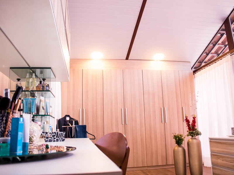 Chácara à venda Centro com 440m² e 5 quartos por R$ 1.600.000 - 544729780-closet.jpg