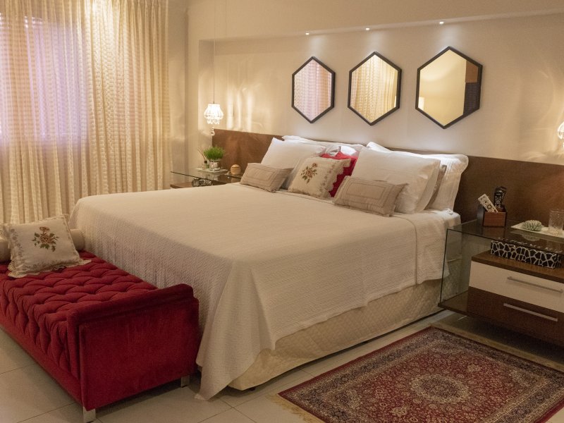 Chácara à venda Centro com 440m² e 5 quartos por R$ 1.600.000 - 981000897-quartoprincipal.jpg