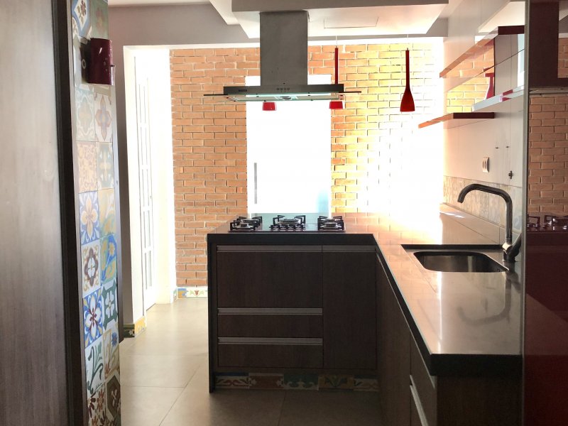 Apartamento à venda Centro com 200m² e 4 quartos por R$ 850.000 - 1408961311-img-3458.JPG