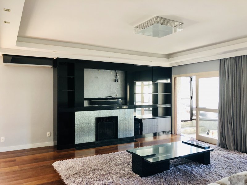 Apartamento à venda Centro com 200m² e 4 quartos por R$ 850.000 - 1696508485-img-3505.JPG