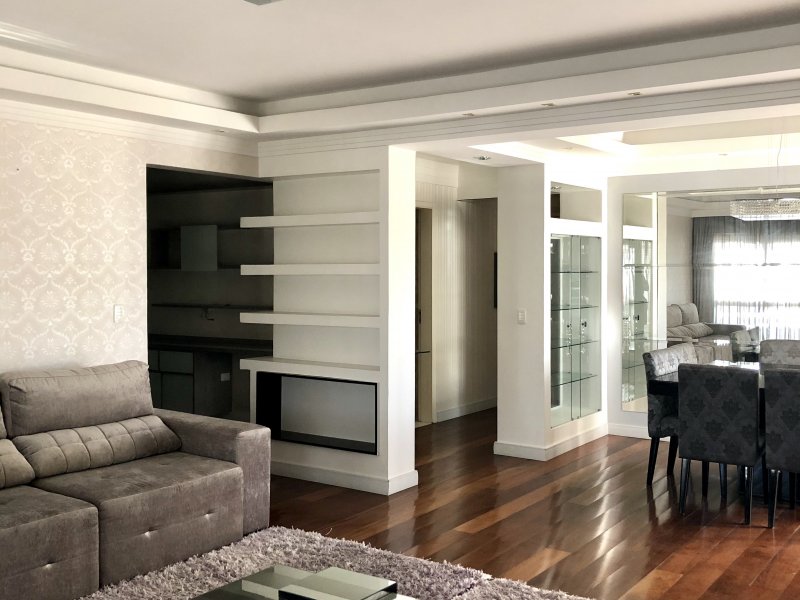 Apartamento à venda Centro com 200m² e 4 quartos por R$ 850.000 - 17082427-img-3519.JPG