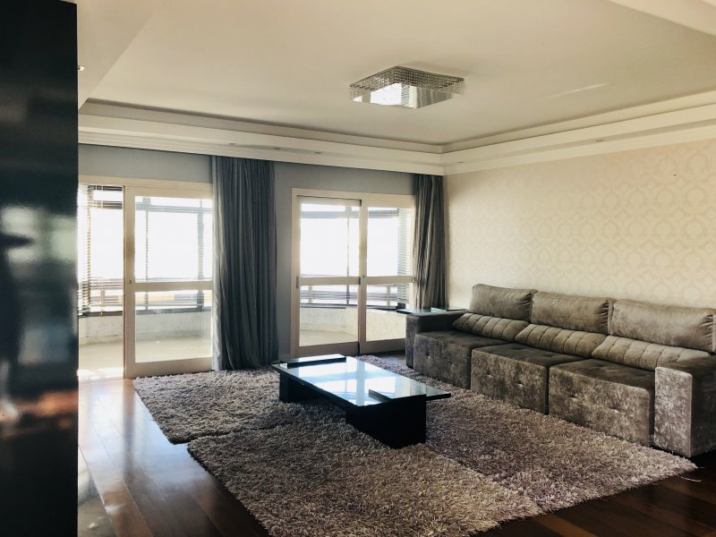 Apartamento à venda Centro com 200m² e 4 quartos por R$ 850.000 - 236994423-img-3504.JPG