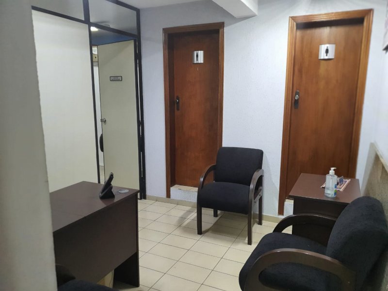 Comercial à venda Centro com 74m² e  quartos por R$ 250.000 - 488435899-whatsapp-image-2020-07-09-at-19.jpeg