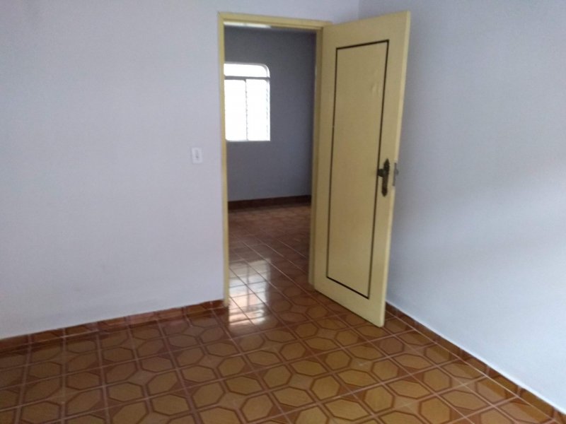 Casa à venda Setor Garavelo Residencial Park com 226m² e 3 quartos por R$ 290.000 - 661003356-2c1feea9-a59c-439d-807b-7a91682261fa.jpeg