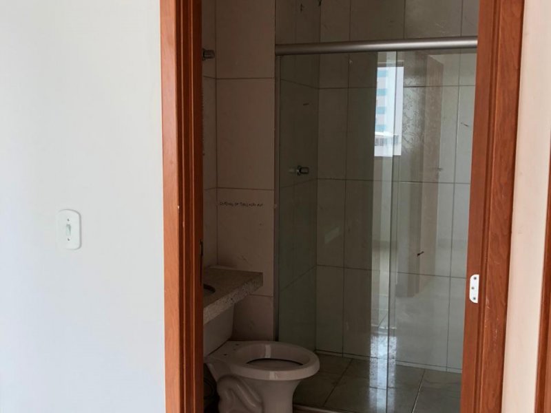Apartamento à venda Fenix II  com 47m² e 2 quartos por R$ 180.000 - 1186638396-banheiro.jpeg