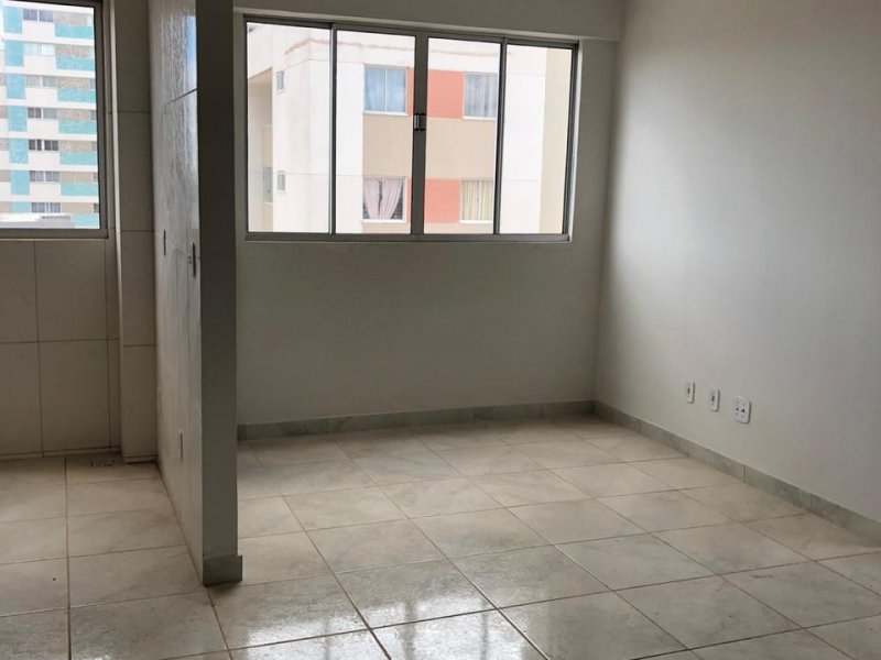Apartamento à venda Fenix II  com 47m² e 2 quartos por R$ 180.000 - 1405624613-cozinha-sala-2.jpeg