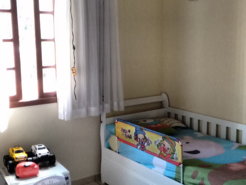 imóvel com 200m² - Viilage das Fontes - Lindoia