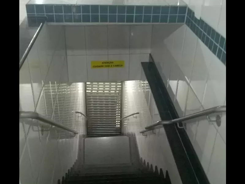 Comercial à venda República com 439m² e  quartos por R$ 1.000.000 - 1851109743-9.png