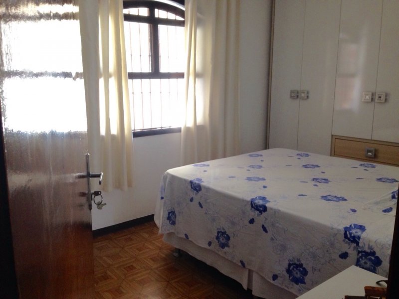 Casa à venda Vila Hebe com 150m² e 3 quartos por R$ 635.000 - 50905963-casa4.jpeg
