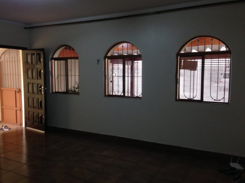 Casa à venda Vila Hebe com 150m² e 3 quartos por R$ 635.000 - 733568759-casa13.jpeg
