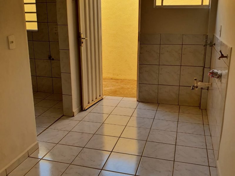 Apartamento para alugar Jardim Nova Yorque com 130m² e 3 quartos por R$ 1.070 - 1394976030-whatsapp-image-2020-11-14-at-14.jpeg