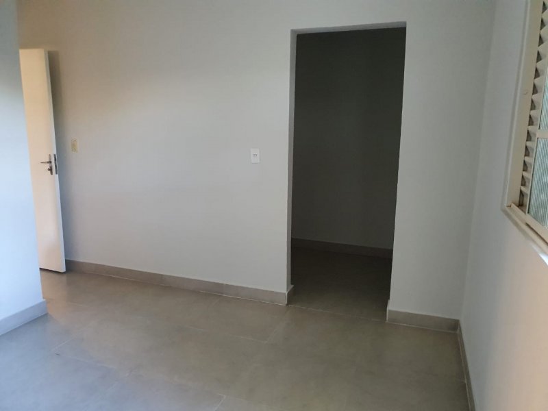 Apartamento para alugar Jardim Nova Yorque com 130m² e 3 quartos por R$ 1.070 - 2004417022-whatsapp-image-2020-11-14-at-14.jpeg