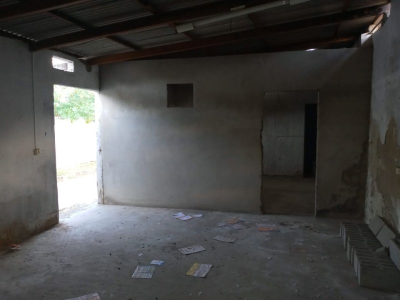 Casa à venda Campo Limpo com 200m² e 3 quartos por R$ 135.000 - 155120614-img-20201106-wa0027.jpg