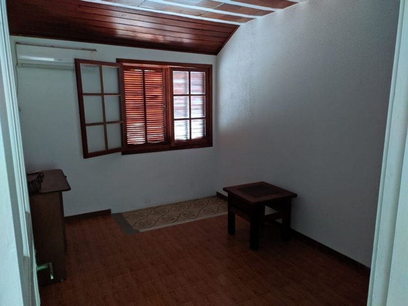 Casa à venda Laguna Azul com 250m² e 5 quartos por R$ 450.000 - 472015679-whatsappimage2019-12-11at11.jpg