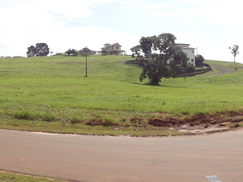 Terreno à venda centro com 690m² e  quartos por R$ 75.000.000 - 1415689353-dsc00851.JPG