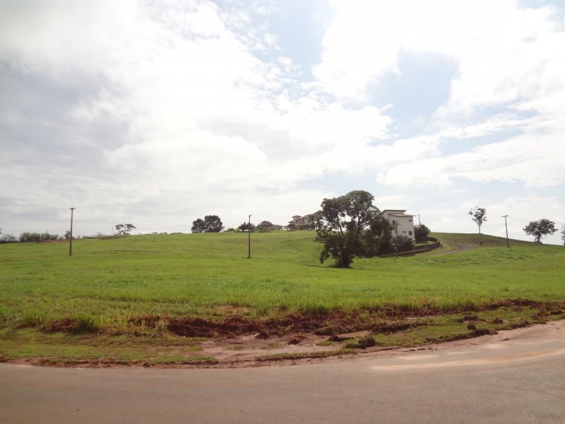 Terreno à venda centro com 690m² e  quartos por R$ 75.000.000 - 1498810932-dsc00843.JPG