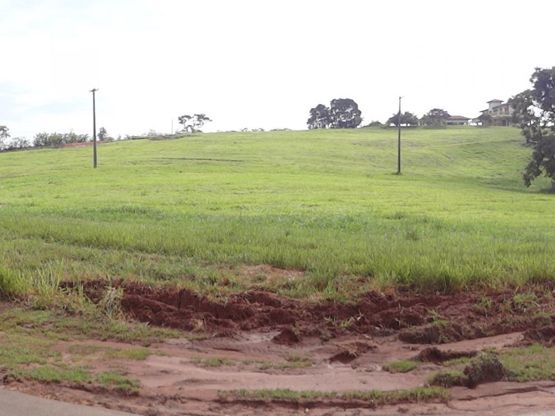Terreno à venda centro com 690m² e  quartos por R$ 75.000.000 - 1573116192-dsc00844.JPG