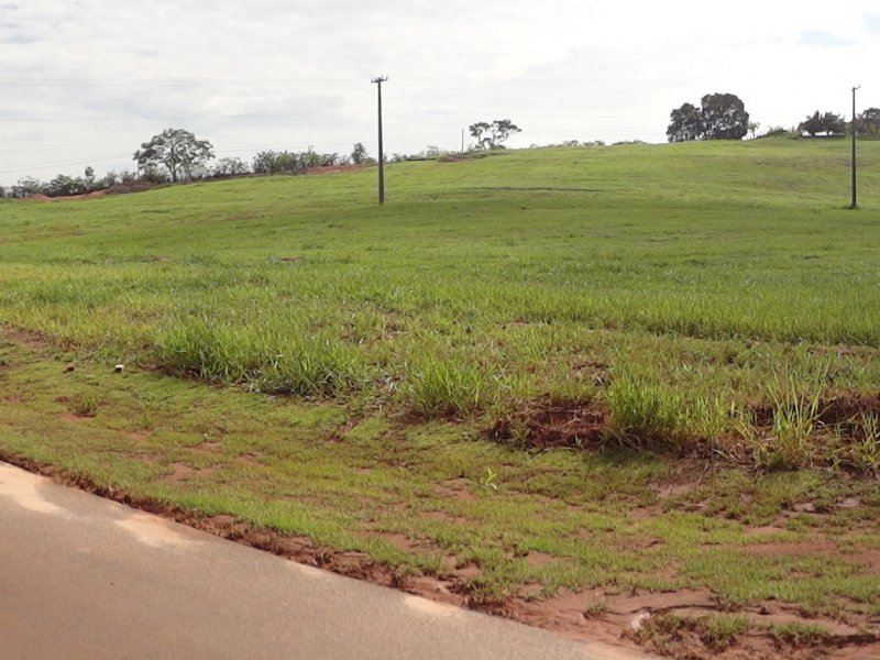 Terreno à venda centro com 690m² e  quartos por R$ 75.000.000 - 1931973655-dsc00846.JPG