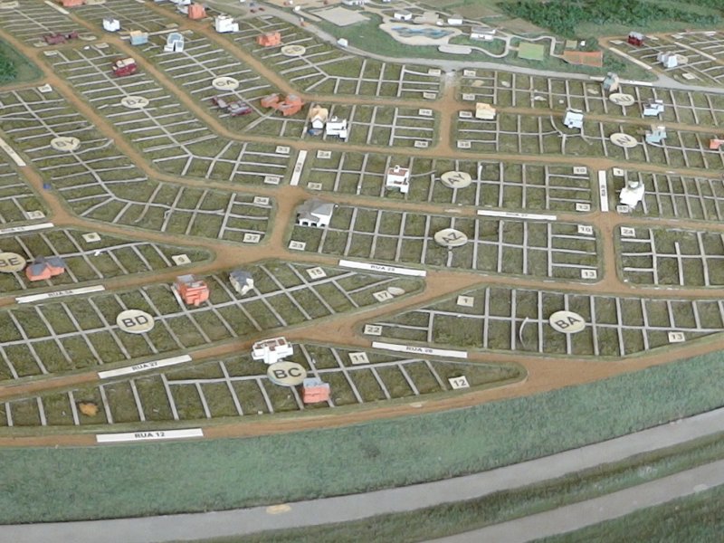 Terreno à venda centro com 690m² e  quartos por R$ 75.000.000 - 654990977-dsc00857.JPG