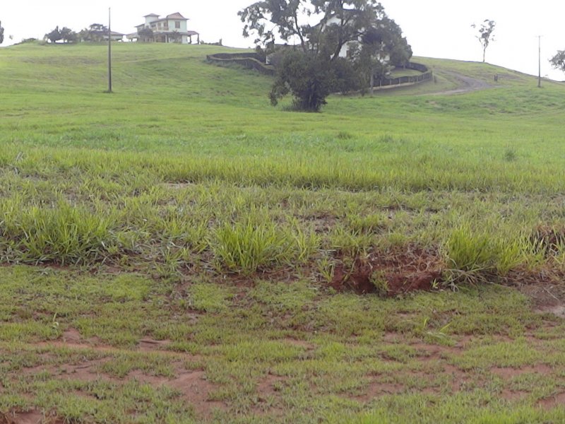 Terreno à venda centro com 690m² e  quartos por R$ 75.000.000 - 845389678-dsc00848.JPG