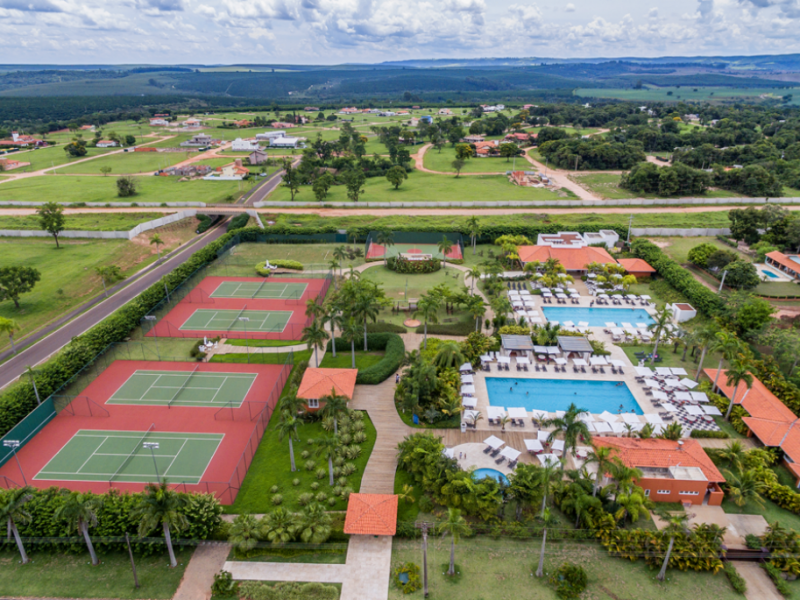 Terreno à venda centro com 690m² e  quartos por R$ 75.000.000 - 94439738-4.png