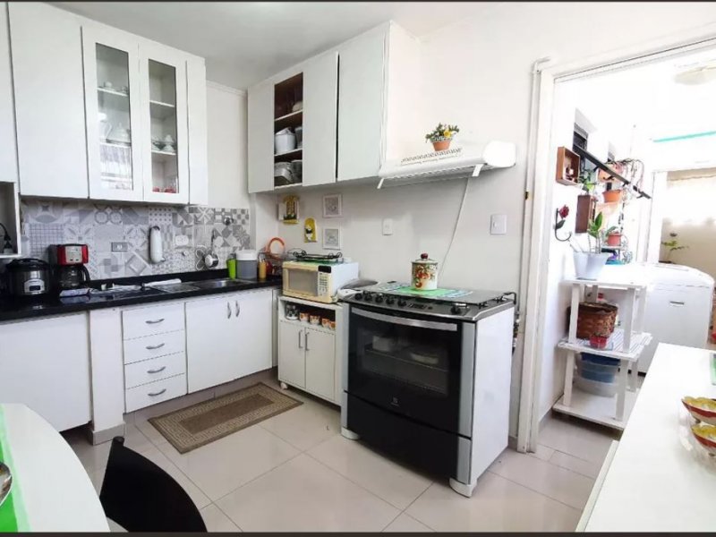 Apartamento à venda Vila Romana com 121m² e 3 quartos por R$ 850.000 - 646337436-foto-cozinha-3.JPG
