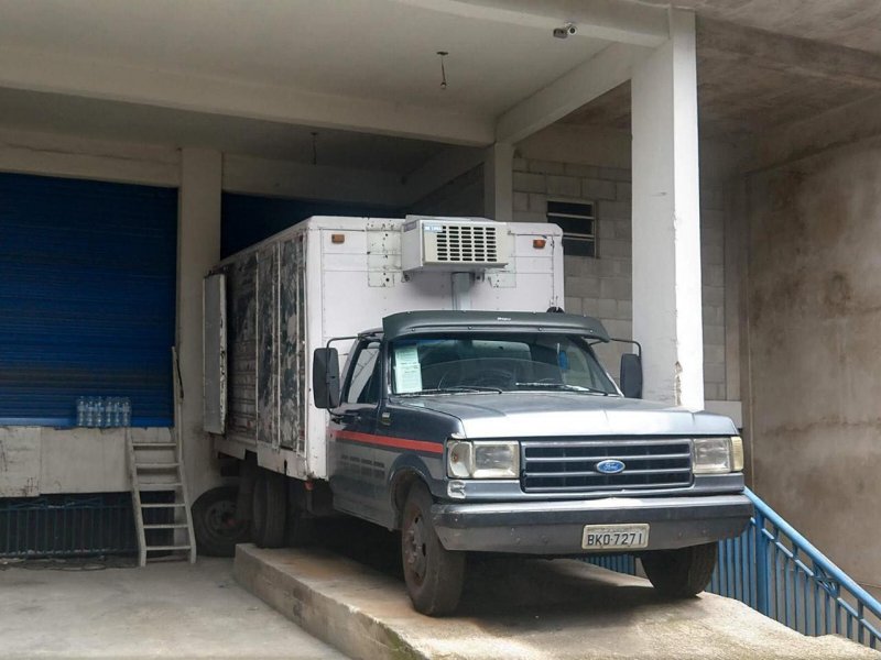Comercial à venda Jd. Angélica  com 298m² e  quartos por R$ 1.000.000 - 323675730-125857008-371243254102179-3097197690630945234-n.jpg