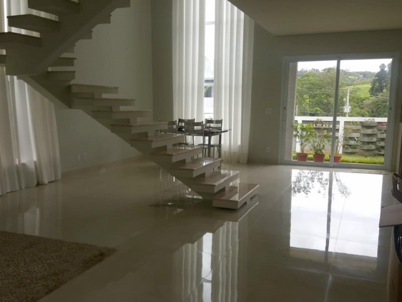 imóvel com 263m² - Parque Dom Henrique - Cotia