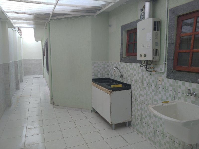 Casa à venda Jardim Satélite com 80m² e 2 quartos por R$ 320.000 - 1662659787-img-20200212-100451.jpg