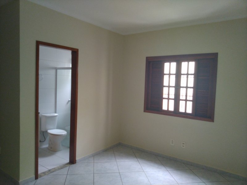 Casa à venda Jardim Satélite com 80m² e 2 quartos por R$ 320.000 - 793827045-img-20200212-101349.jpg