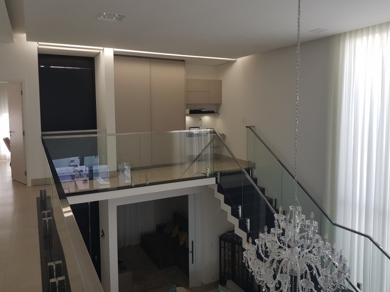 imóvel com 360m² - Jardim Botânico - Uberlândia