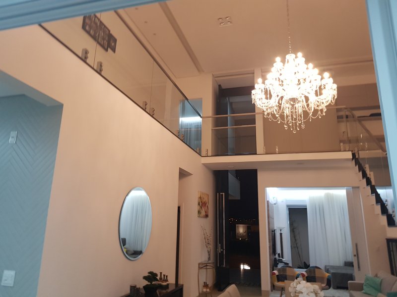 imóvel com 360m² - Jardim Botânico - Uberlândia