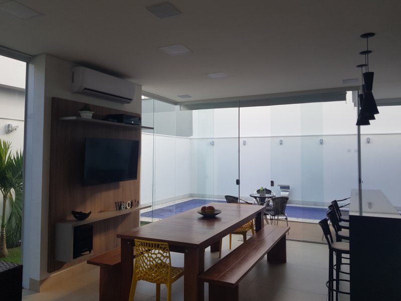 imóvel com 360m² - Jardim Botânico - Uberlândia