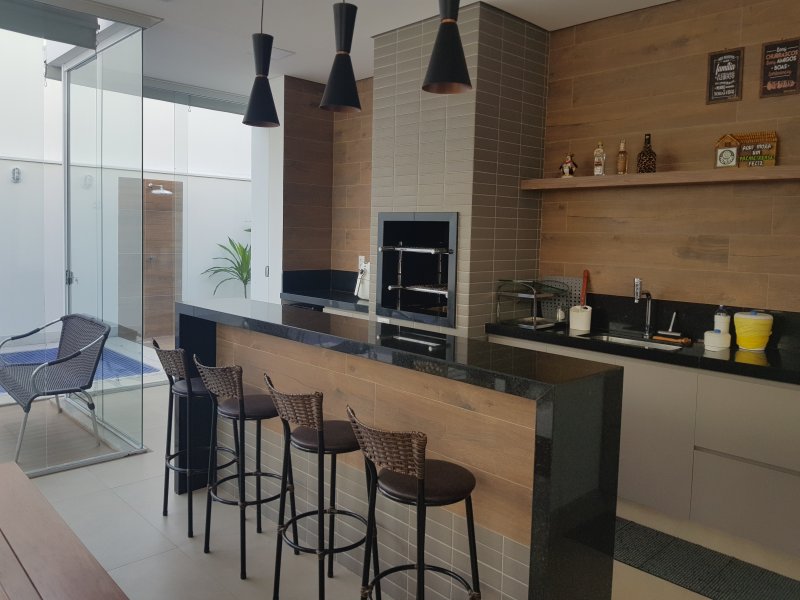 imóvel com 360m² - Jardim Botânico - Uberlândia