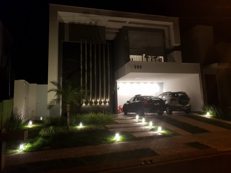 imóvel com 360m² - Jardim Botânico - Uberlândia